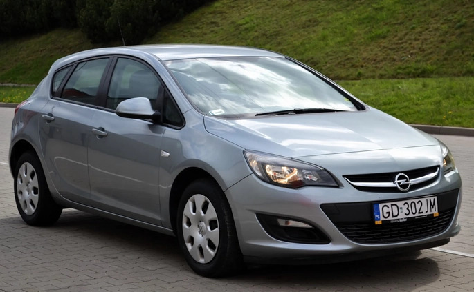 Opel Astra cena 29999 przebieg: 116000, rok produkcji 2014 z Gdańsk małe 781